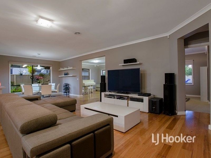 9 La Spezia Court, Point Cook VIC 3030