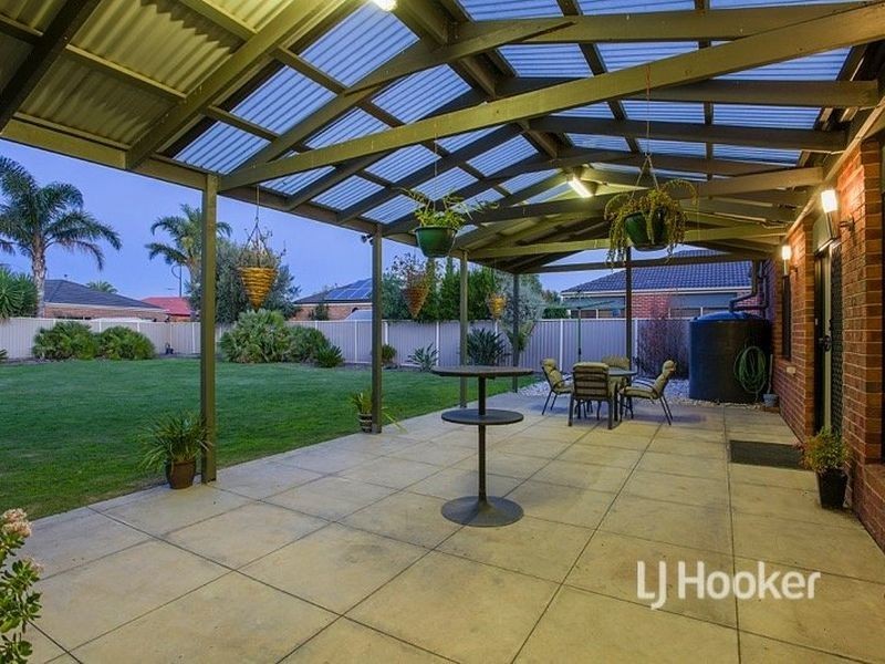 9 La Spezia Court, Point Cook VIC 3030