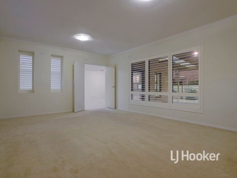 10 Caledonian Way, Point Cook VIC 3030