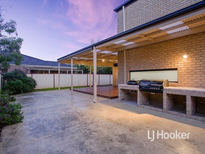 10 Caledonian Way, Point Cook VIC 3030