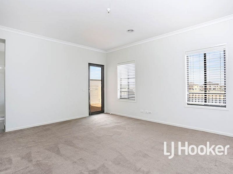 58 Sanctuary Lakes East Boulevard, Sanctuary Lakes VIC 3030