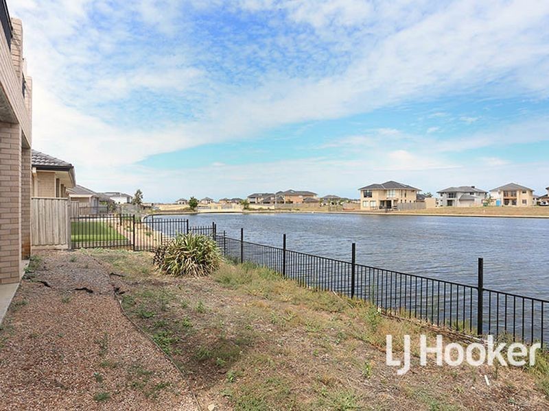 58 Sanctuary Lakes East Boulevard, Sanctuary Lakes VIC 3030
