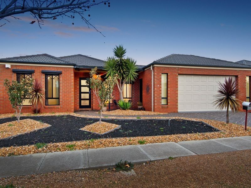 31 Dunkirk Drive, Point Cook VIC 3030
