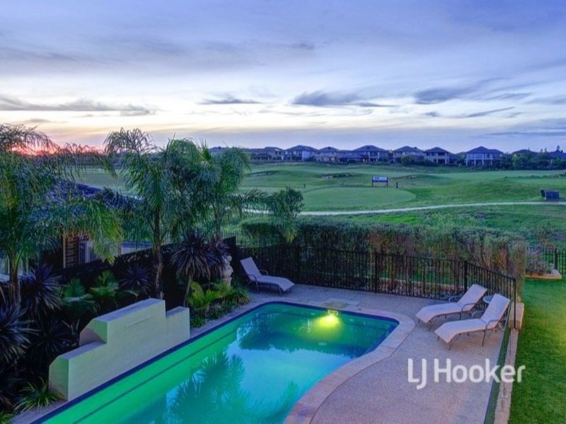 37 Celebration Drive, Sanctuary Lakes VIC 3030