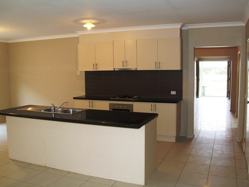 1 Maxwell Street, Point Cook VIC 3030