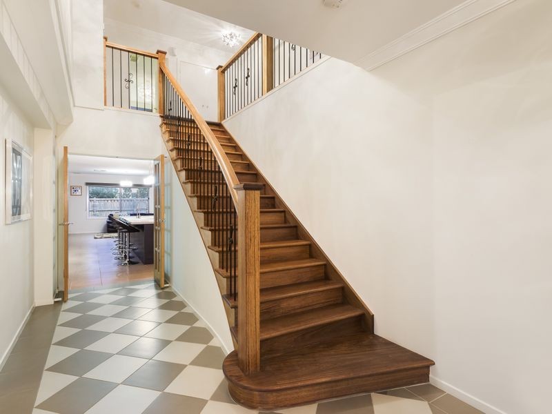 5 Silverbay Avenue, Point Cook VIC 3030