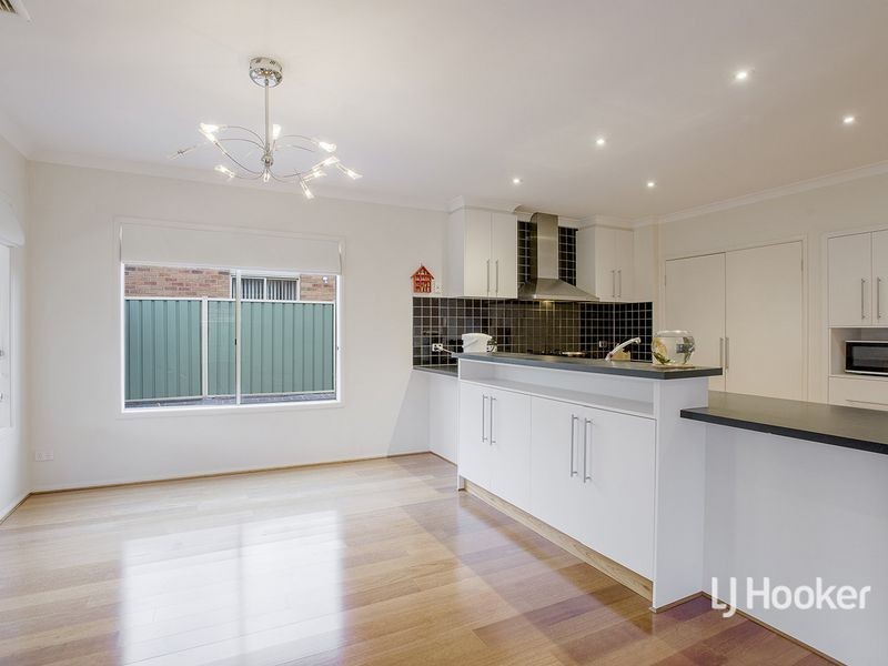 1 Castlewood Place, Point Cook VIC 3030