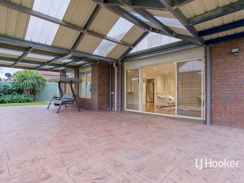 1 Castlewood Place, Point Cook VIC 3030