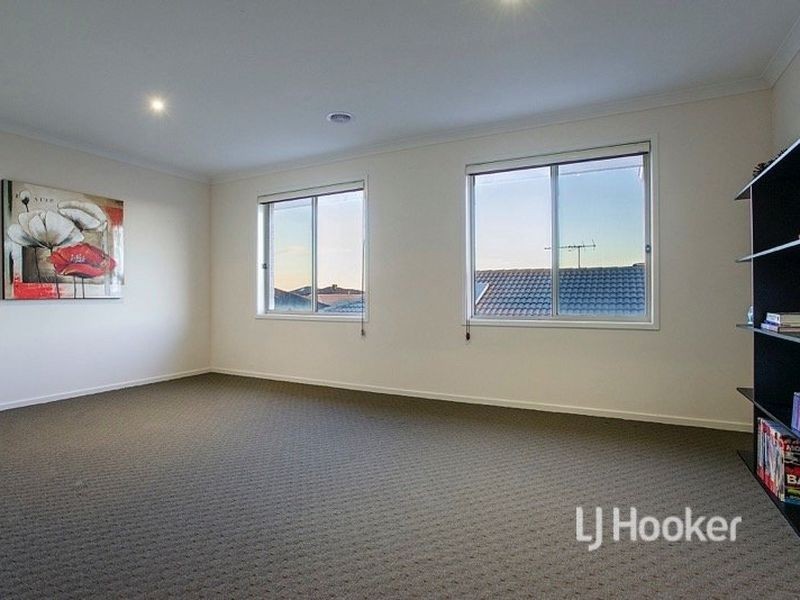 6 Shirley Court, Point Cook VIC 3030