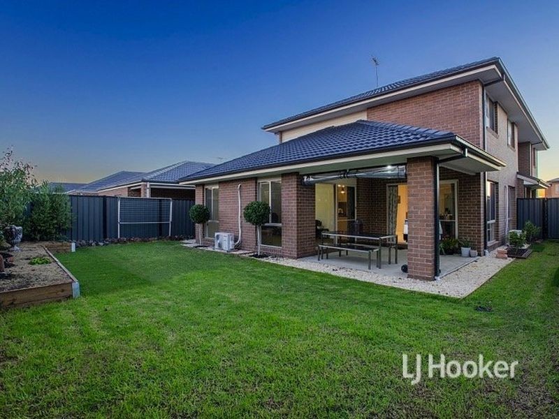 6 Shirley Court, Point Cook VIC 3030