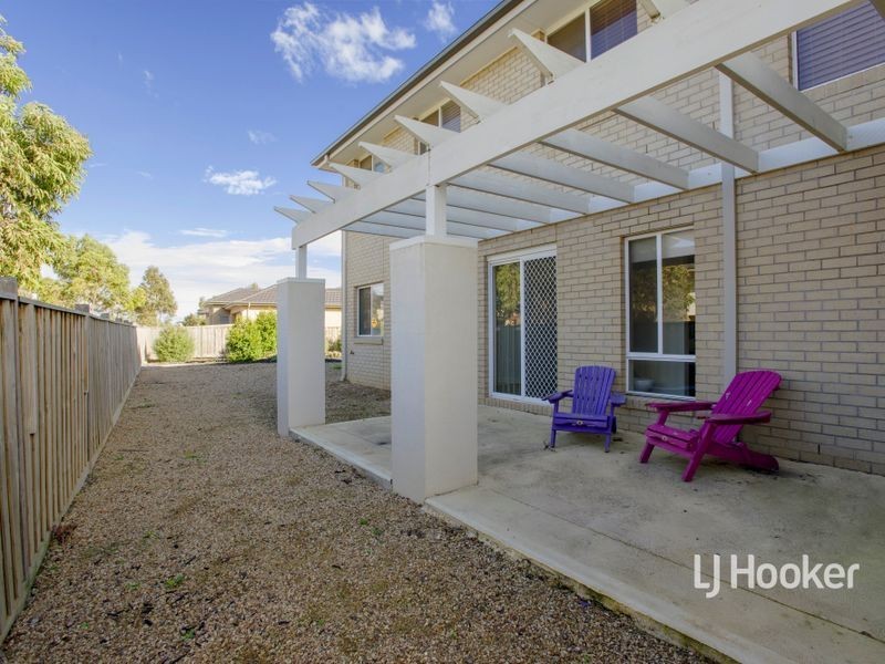 1 Foreshore Court, Sanctuary Lakes VIC 3030