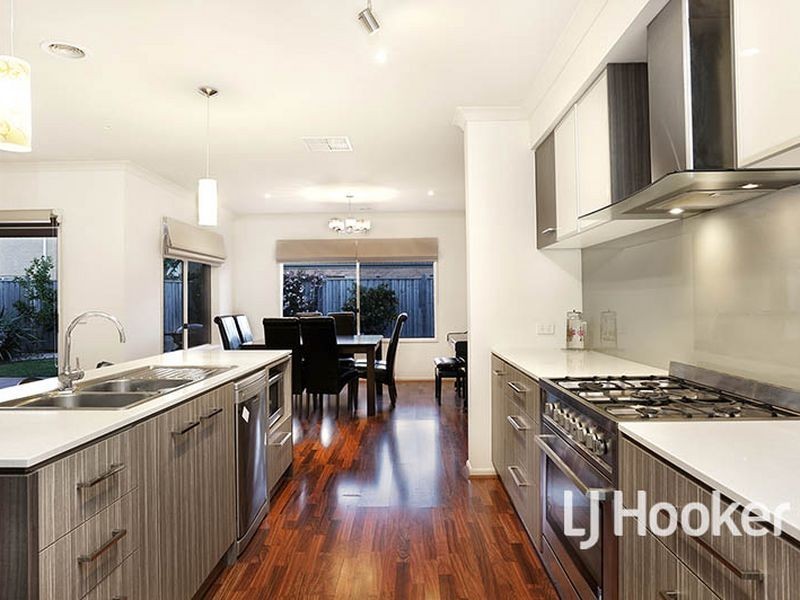 19 Boathaven Road, Point Cook VIC 3030