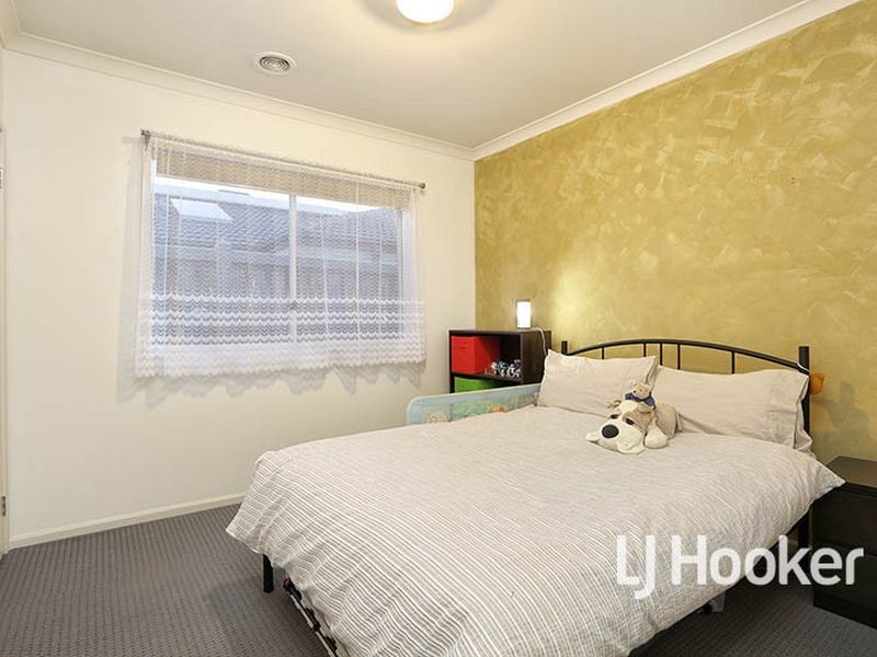 19 Boathaven Road, Point Cook VIC 3030