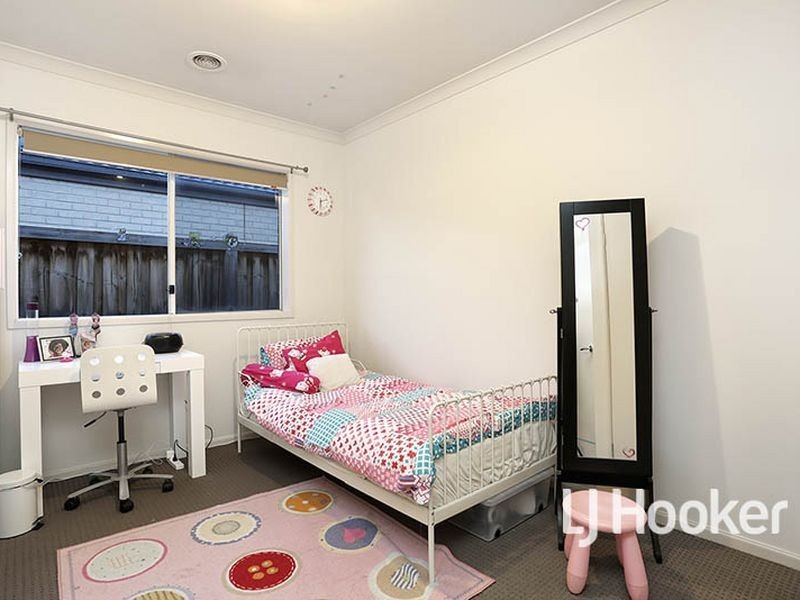 19 Boathaven Road, Point Cook VIC 3030