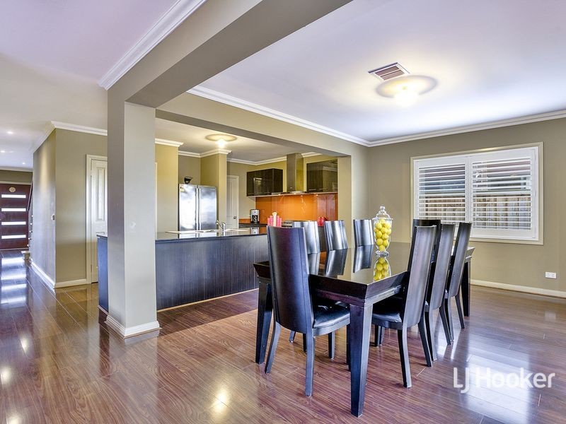 12 Manna Way, Point Cook VIC 3030