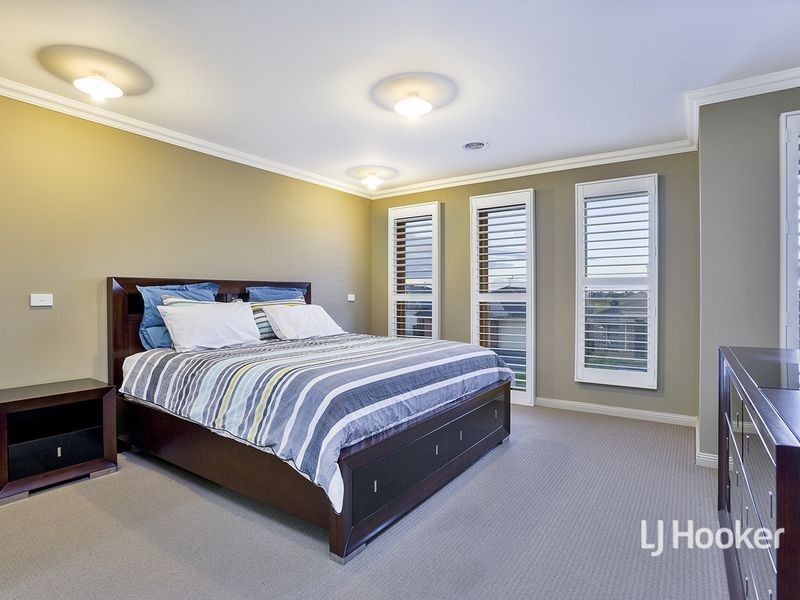 12 Manna Way, Point Cook VIC 3030