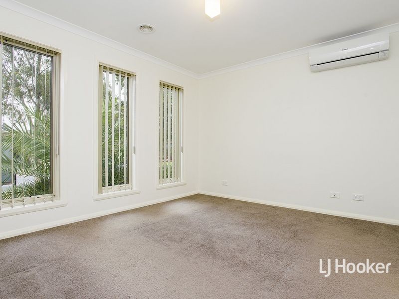 4 Carina Court, Point Cook VIC 3030