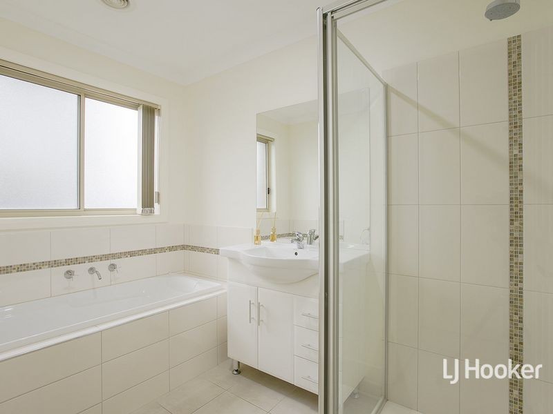 4 Carina Court, Point Cook VIC 3030