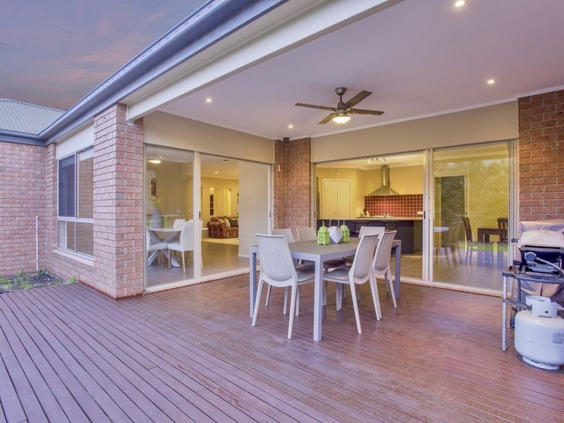 50 Juniper Avenue, Point Cook VIC 3030