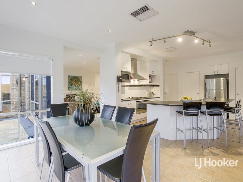 35 Caledonian Way, Point Cook VIC 3030