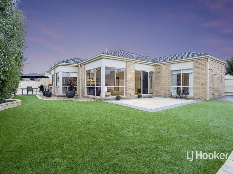 35 Caledonian Way, Point Cook VIC 3030