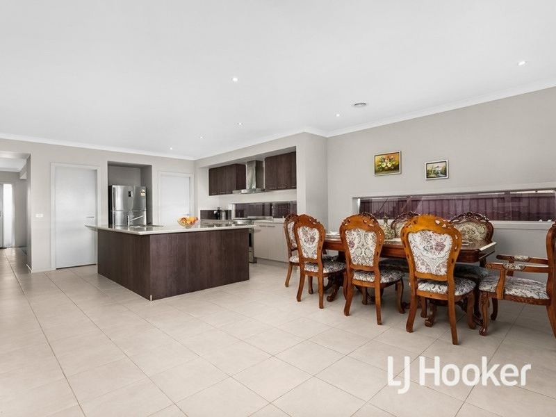 1 Millpond Drive, Point Cook VIC 3030