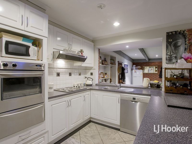 12 Michelle Court, Hoppers Crossing VIC 3029