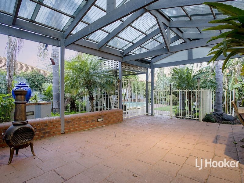 12 Michelle Court, Hoppers Crossing VIC 3029