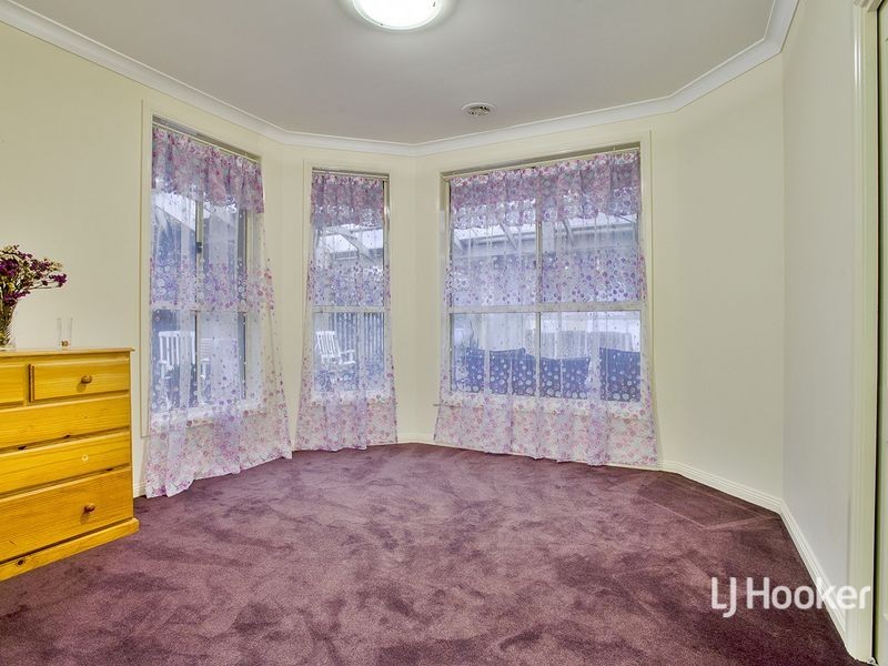 74 Glastonbury Circuit, Point Cook VIC 3030
