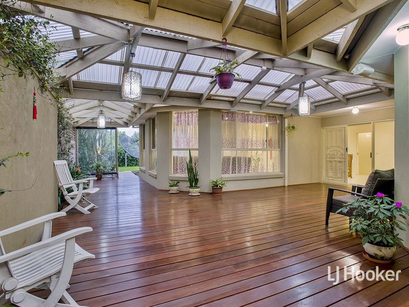 74 Glastonbury Circuit, Point Cook VIC 3030