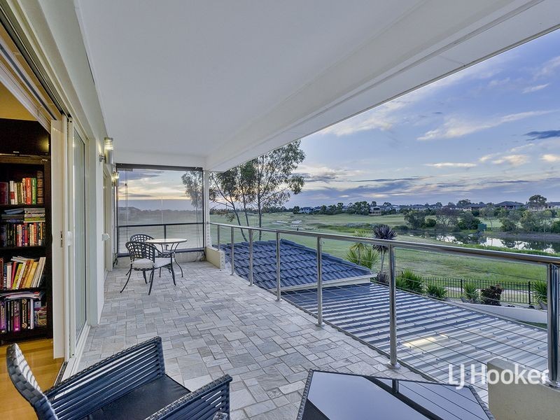 4 Lincoln Park Close, Sanctuary Lakes VIC 3030