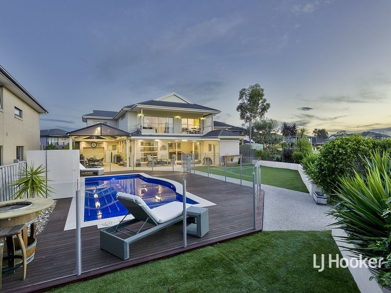 4 Lincoln Park Close, Sanctuary Lakes VIC 3030