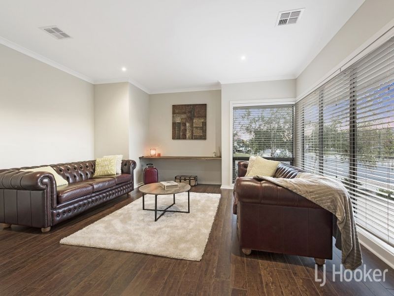 1 Calypso Crescent, Point Cook VIC 3030