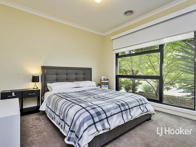 51 Carpentaria Crescent, Point Cook VIC 3030