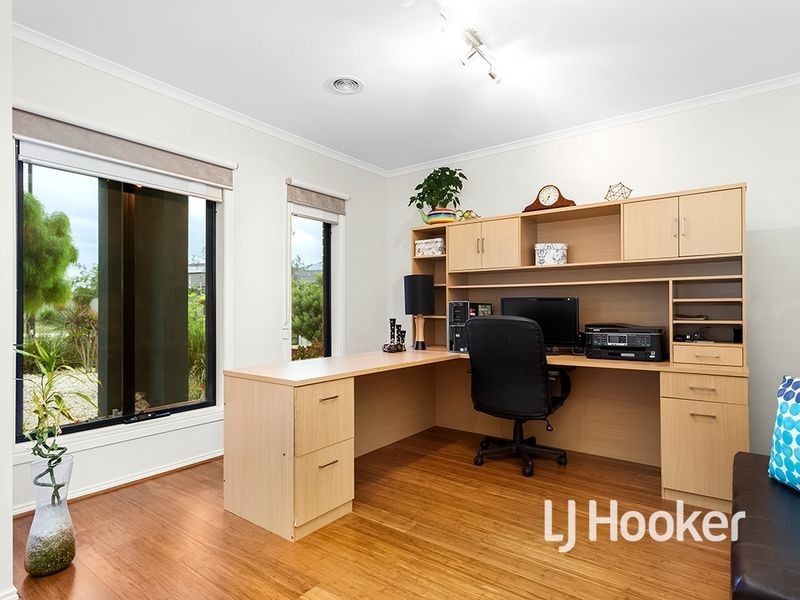 38 McIntyre Avenue, Point Cook VIC 3030