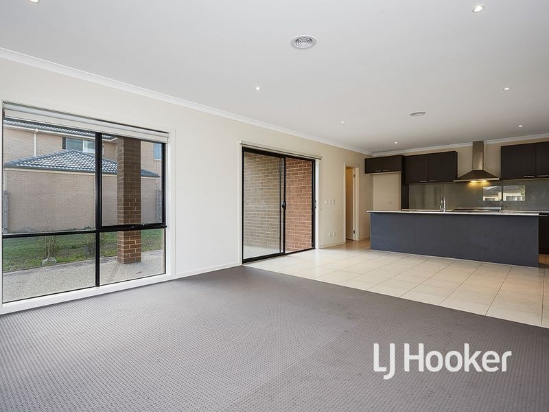 1 Bay Way, Point Cook VIC 3030