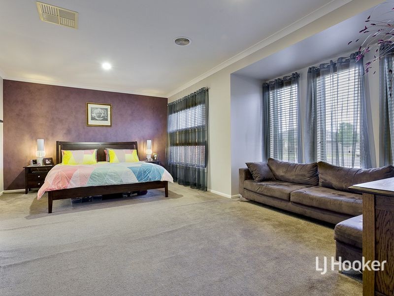 14 Teatree Terrace, Point Cook VIC 3030