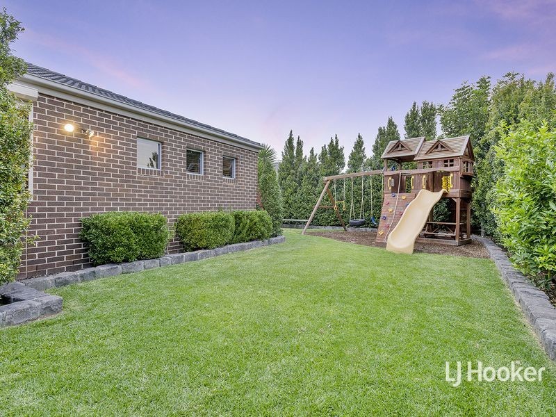 14 Teatree Terrace, Point Cook VIC 3030