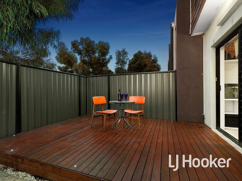 35/39 Astley Crescent, Point Cook VIC 3030