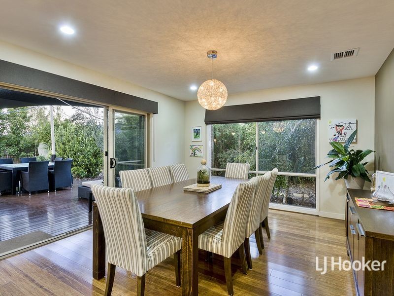35 Grandpark Circuit, Point Cook VIC 3030