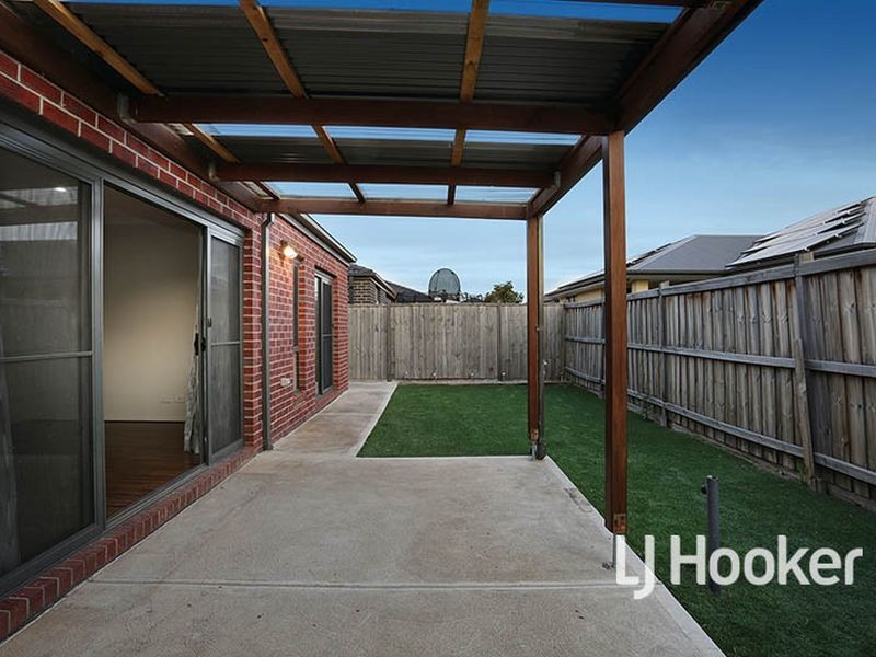 40 Hollywood Avenue, Point Cook VIC 3030