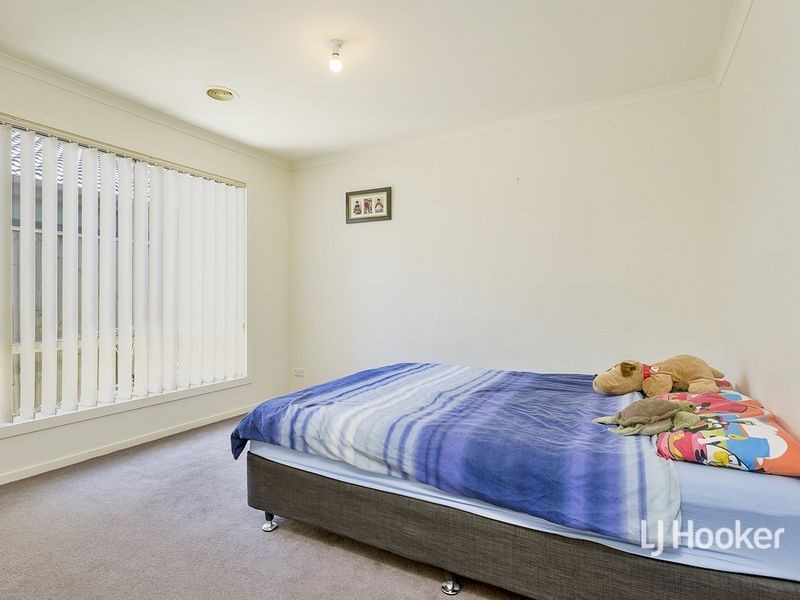 17 Hydrangea Drive, Point Cook VIC 3030