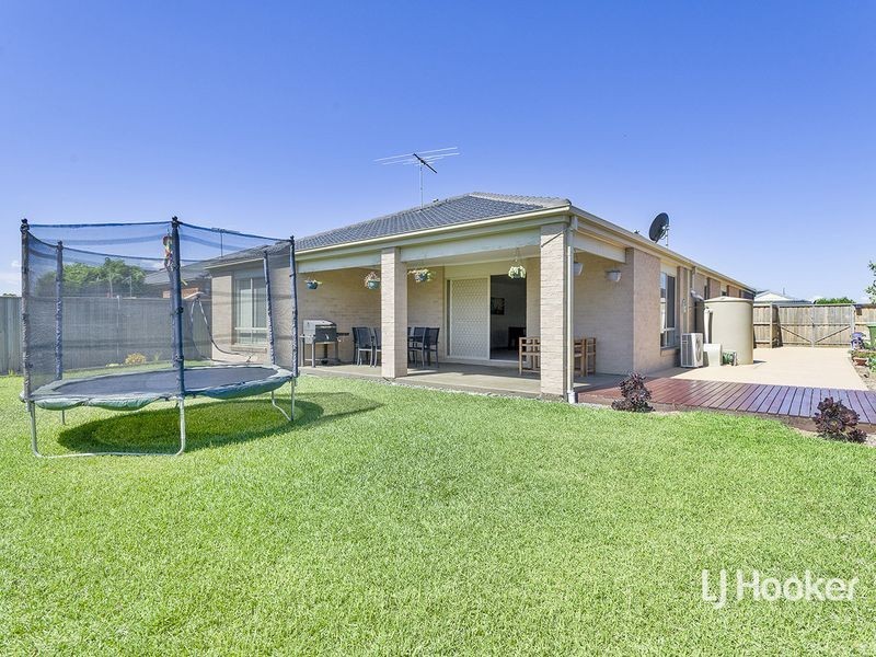 17 Hydrangea Drive, Point Cook VIC 3030