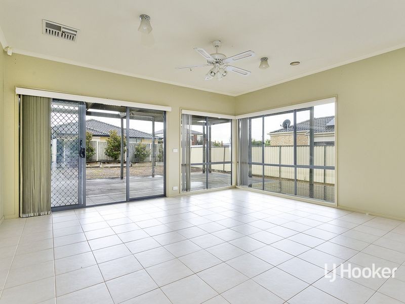 37 Frances Browne Way, Tarneit VIC 3029