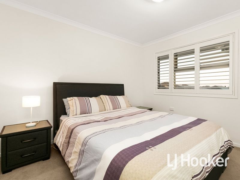 34 Knight Avenue, Point Cook VIC 3030