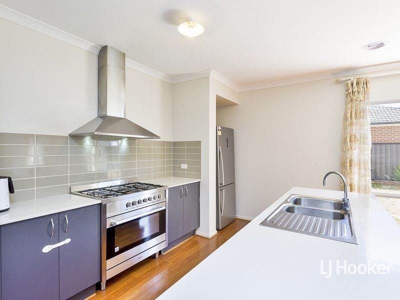 45 Victorking Drive, Point Cook VIC 3030