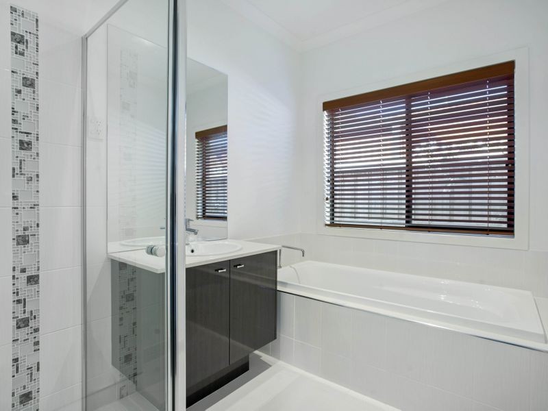 57 Malibu Boulevard, Point Cook VIC 3030