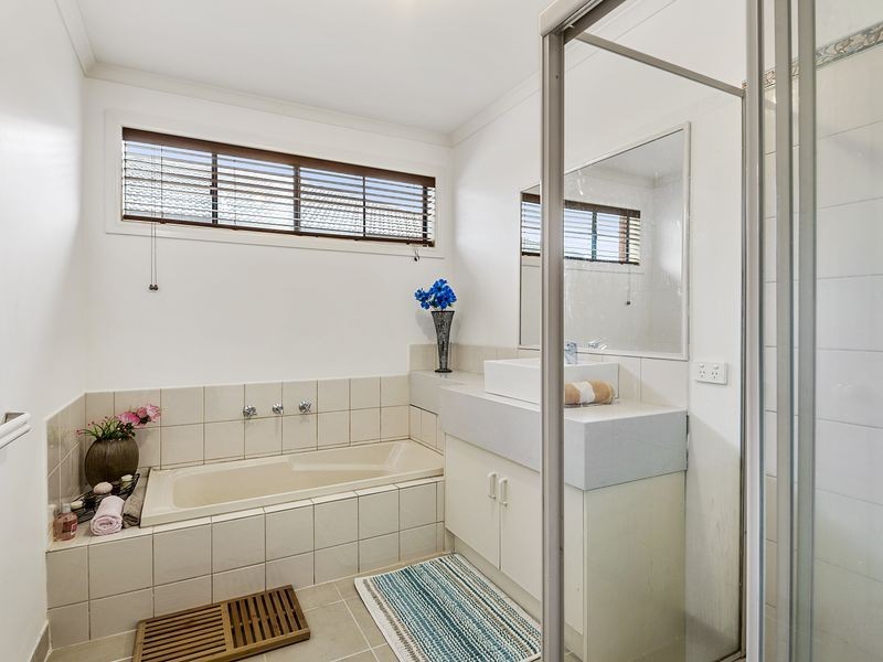 115 Lennon Boulevard, Point Cook VIC 3030