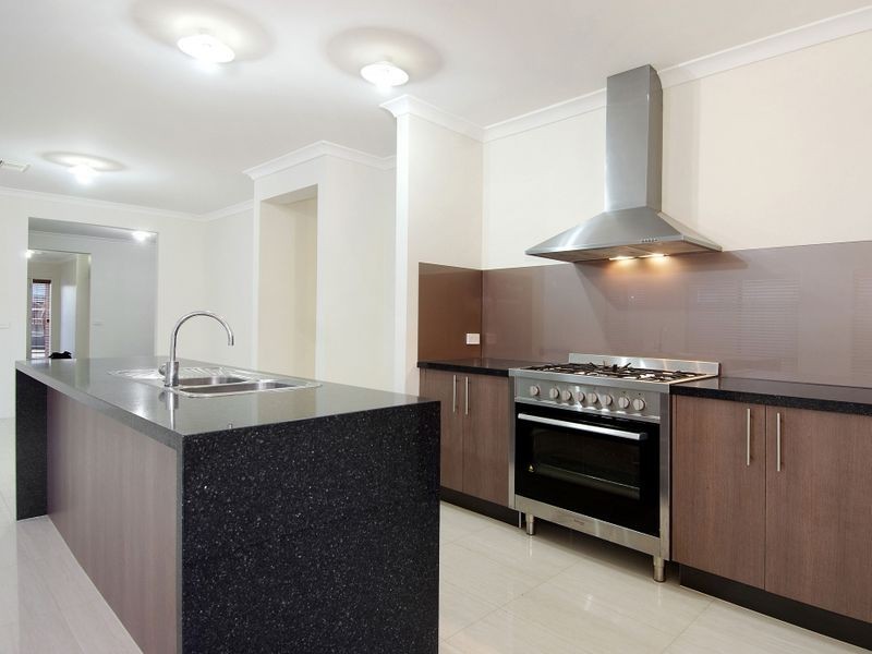 26 Lomandra Street, Point Cook VIC 3030
