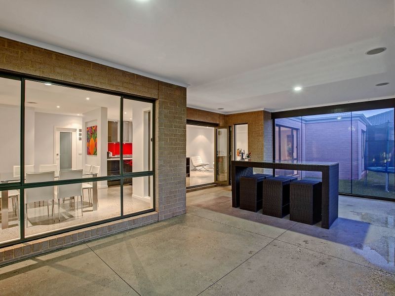 28 Cooinda Way, Point Cook VIC 3030